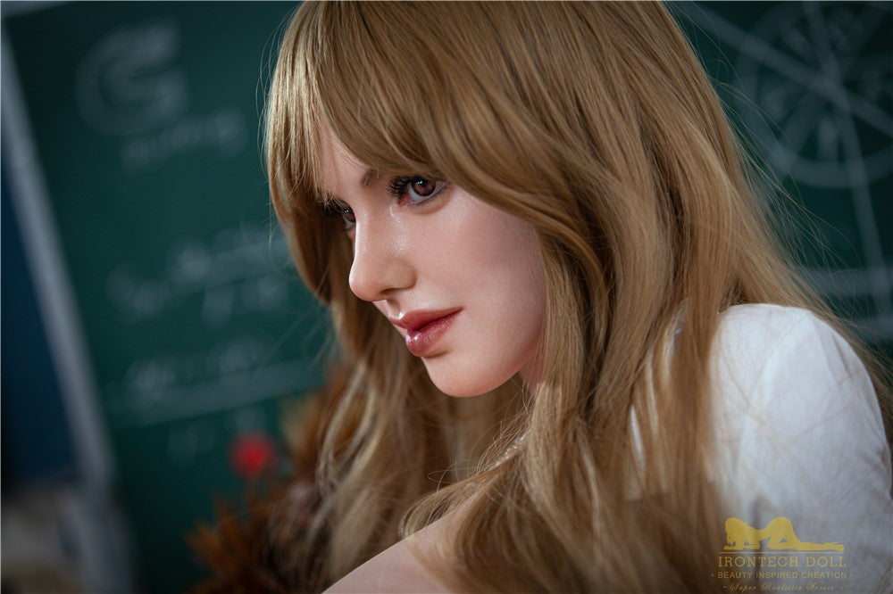 Peggy poupée sexuelle (Irontech Doll 165 cm F-Cup S27 Silicone)