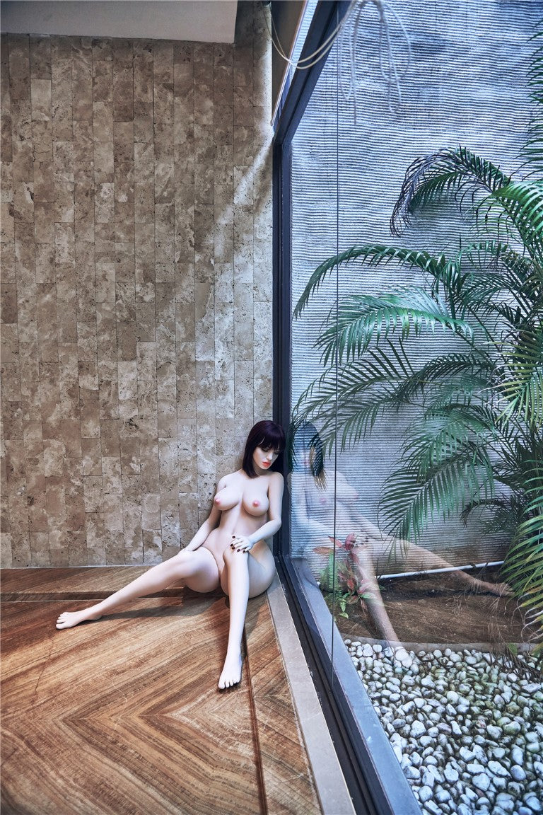 Aurore poupée sexuelle (Irontech Doll 170 cm bonnet E #39 TPE)