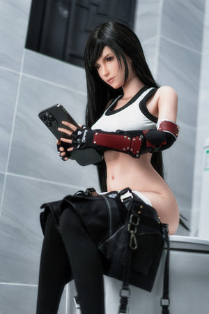 Tifa Mini poupée sexuelle (Game Lady 100 cm e-top n ° 03 Silicone)