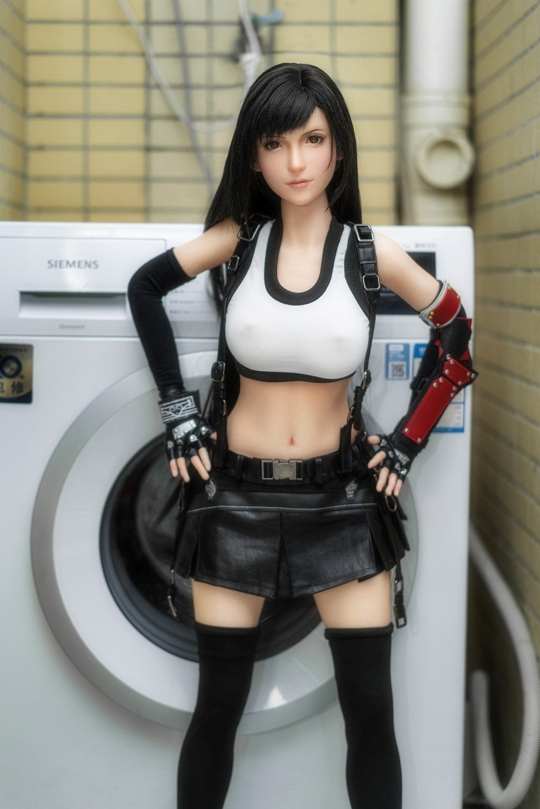 Tifa Mini poupée sexuelle (Game Lady 100 cm E-Cup N°03 Silicone)