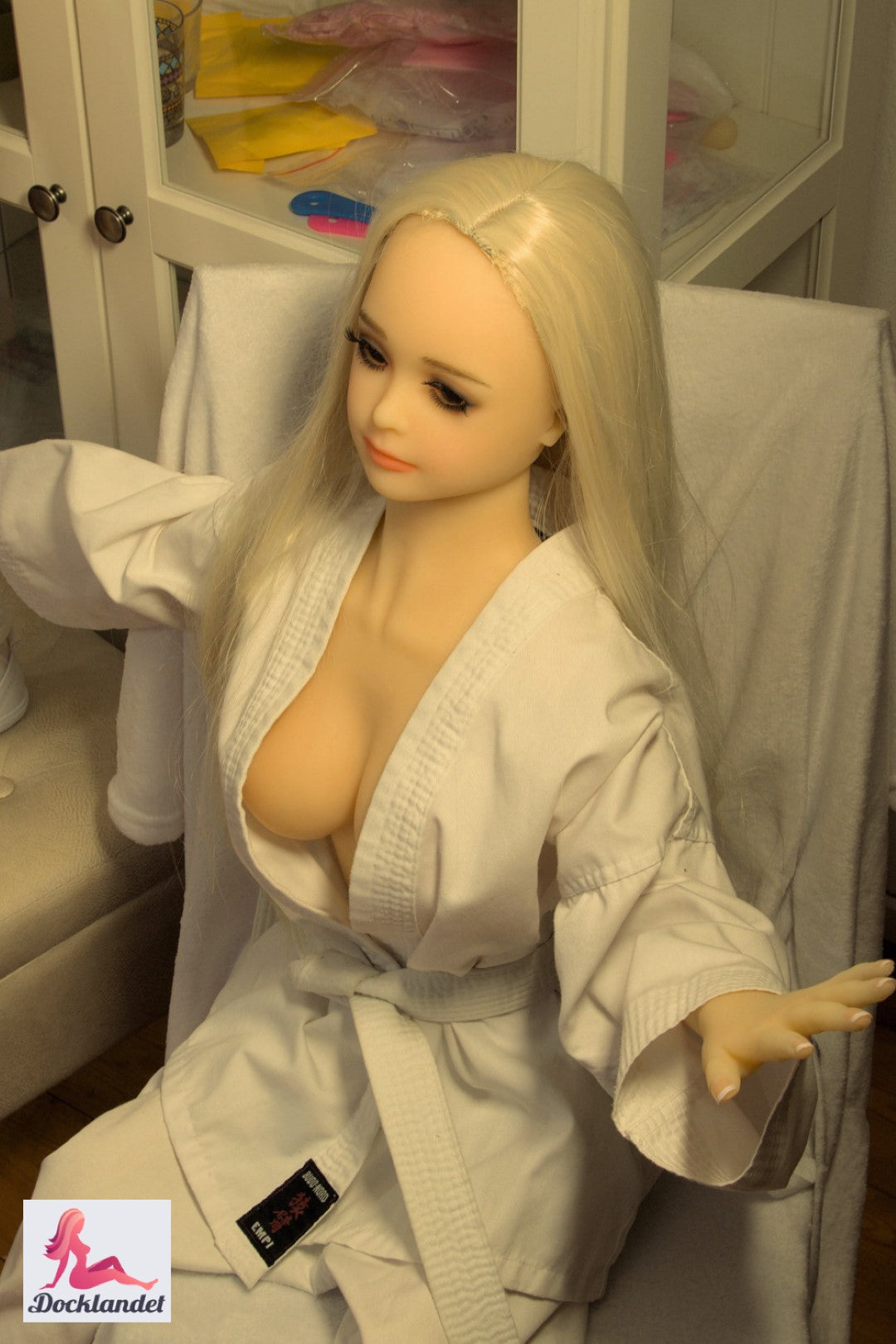 Mirana - une poupée miniature blonde (DX Value 125 cm D-Kupa TPE)
